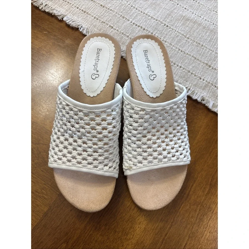 Baretraps Women's White Woven Slide Wedge Sandals Slip-On Faux Leather 6